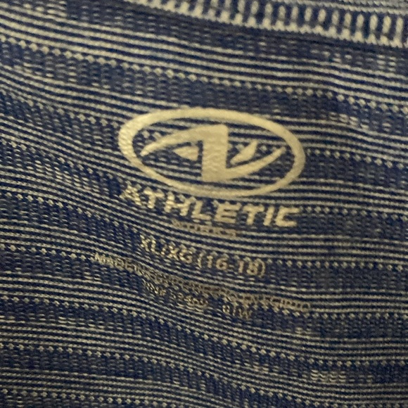 Two shirts , short to the shoulder sleeve bed - Picture 7 of 7